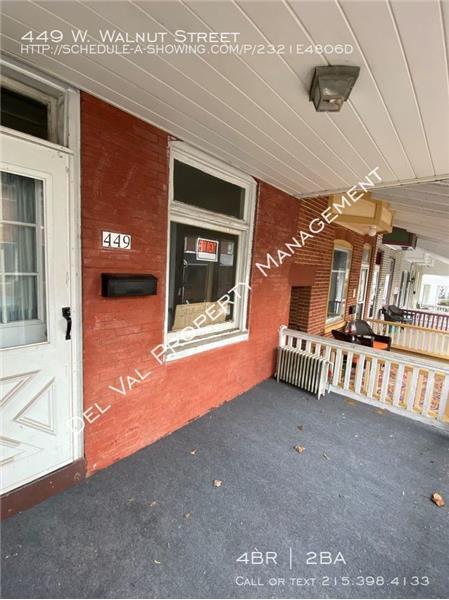 Building Photo - 449 W Walnut St