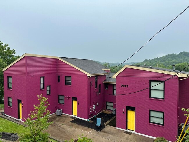 Foto del edificio - 701 Wilkinson Blvd