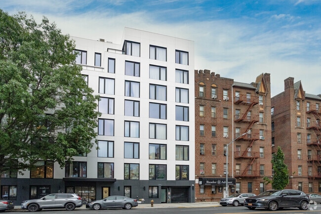 Building Photo - 2045 Ocean