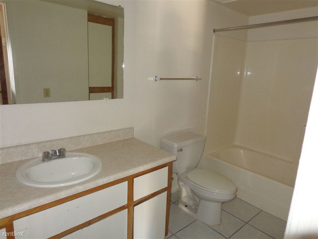 Foto del edificio - 16815 N 29th St