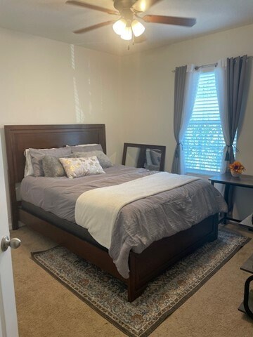 Foto del edificio - 9745 Hound Chase Dr