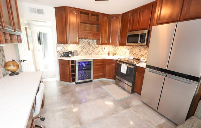 Foto del edificio - 9639 Spyglass Ave