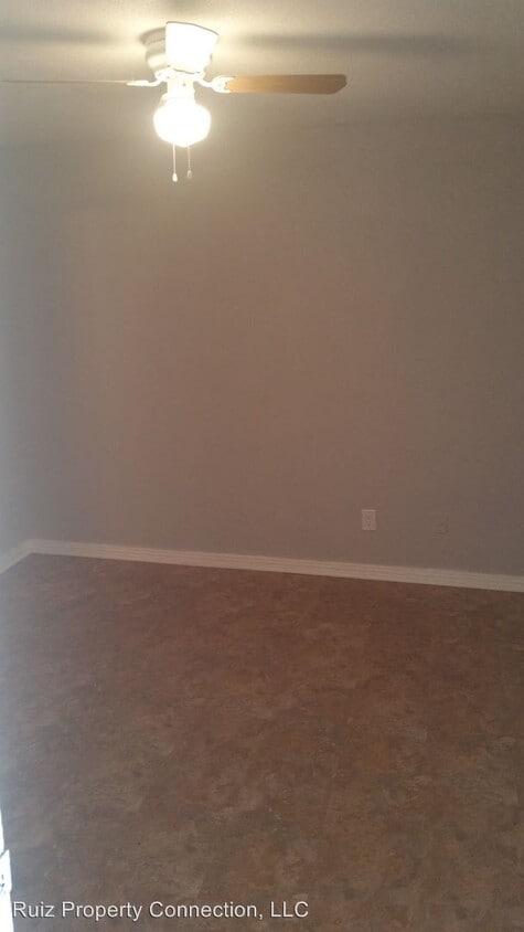 Building Photo - 1 br, 1 bath House - 2501 S Collard St