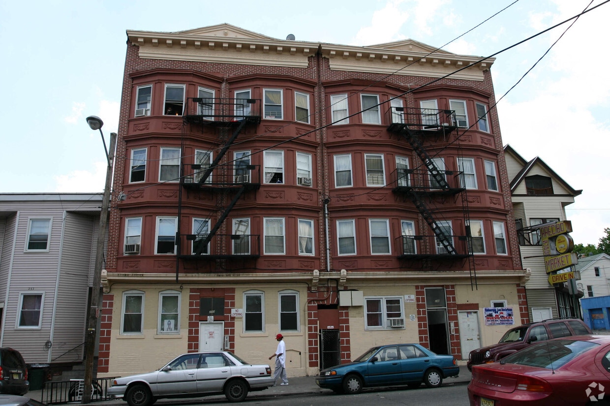 Building Photo - Paterson Rehab
