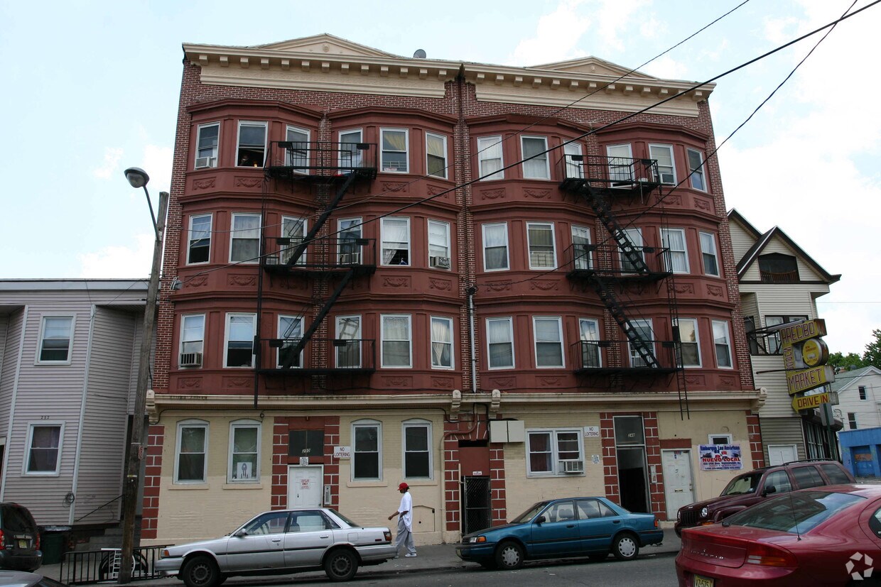 Foto del edificio - Paterson Rehab