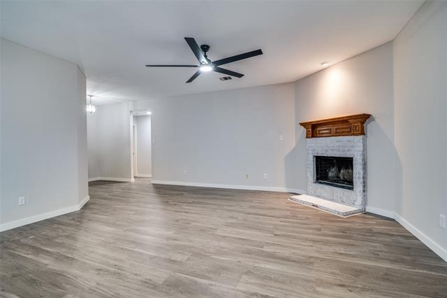 Building Photo - 2800 Spencer Cir