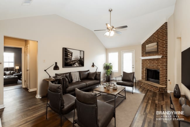 Building Photo - 8077 Sandywood Ln