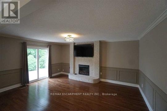 Building Photo - 1624 Gallant Dr