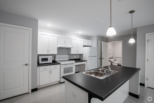 1BR, 1BA - Accessible - Kitchen - Brookside Commons