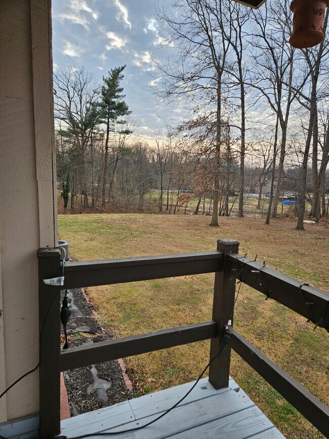 Foto del edificio - 27 Fleshman Mill Rd