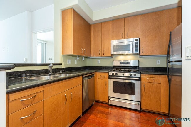 Building Photo - Downtown/Civic Center: Condo near Hayes Valley w/ Private Patio, Google Fiber & Garage Parking