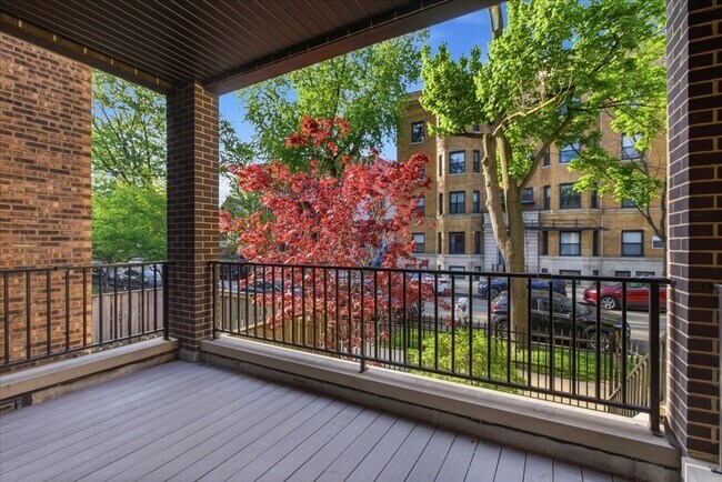 Foto del edificio - 850 W Lill Ave