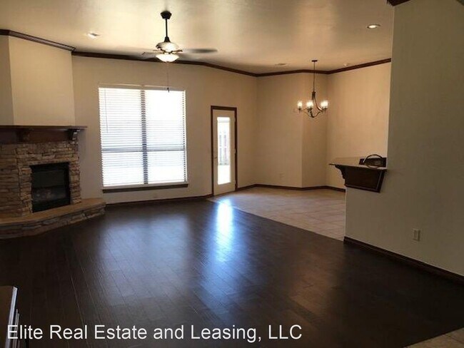 Building Photo - 4 br, 2.5 bath House - 306 BUTTERFIELD TRAIL