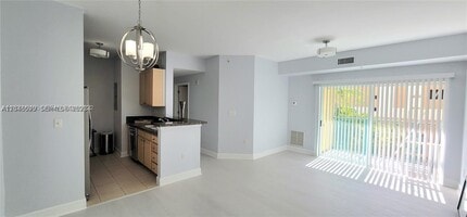 Building Photo - 6001 SW 70th St