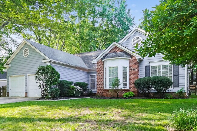 Foto del edificio - 11910 Harris Ridge Dr