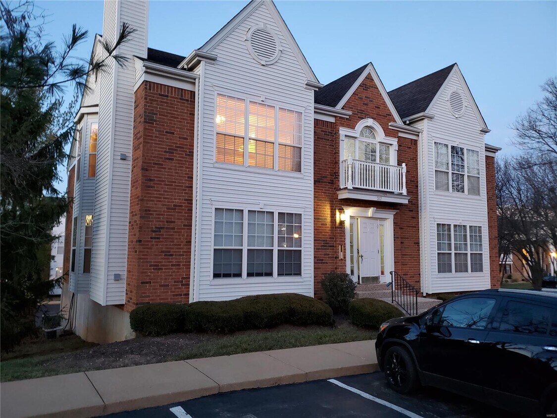 Primary Photo - 317 Clayton Crossing Dr