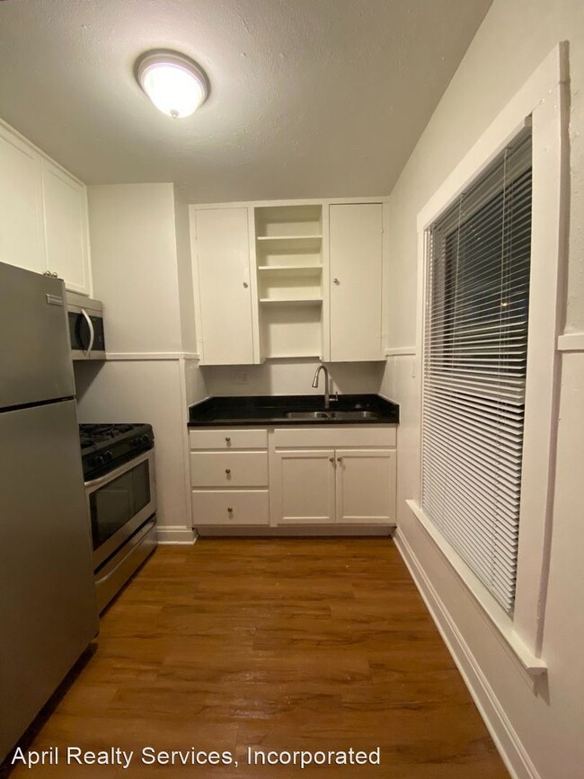 Building Photo - 1 br, 1 bath House - 4502 1/2 Ave H