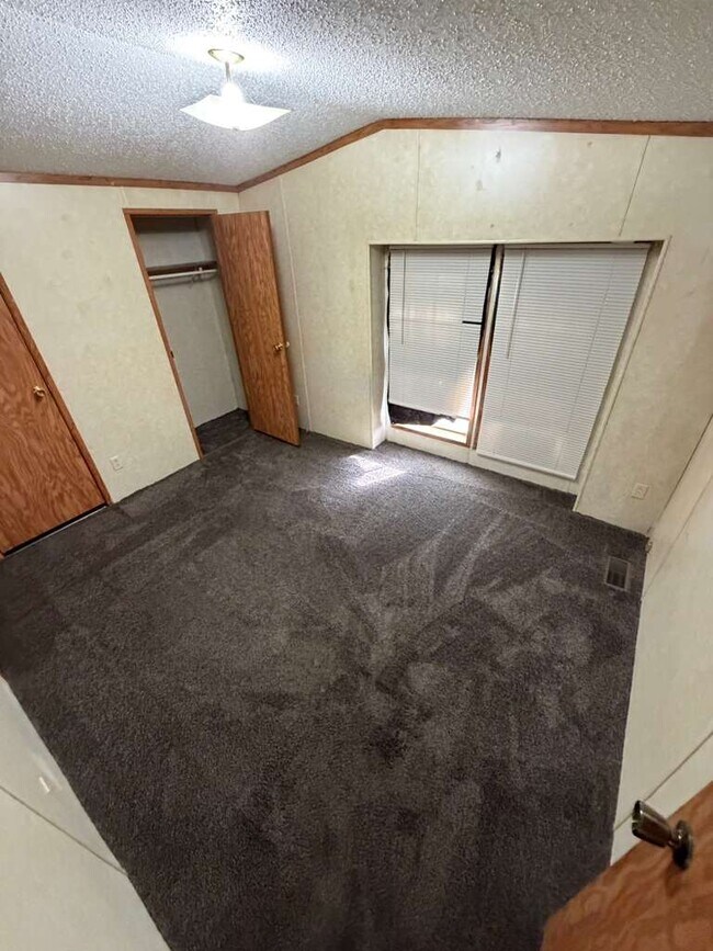 Foto del edificio - 905 W 37th Ave