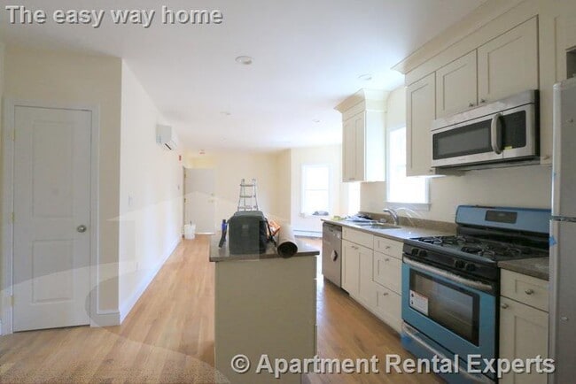 Photo - 220 Massachusetts Ave Apartment