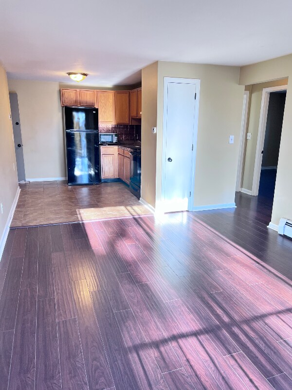 Foto principal - 99 East Broadway