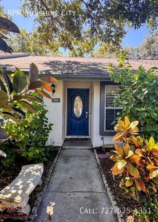 Building Photo - 654 Capistrano Ct