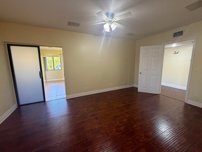 Foto del edificio - 12661 Westhampton Cir