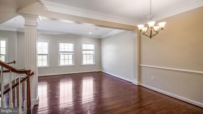 Building Photo - 1759 Chiswick Ct