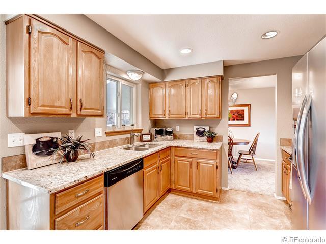 Cocina grande - 7091 Beech Street