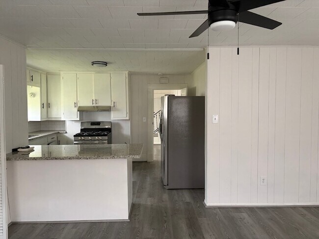 Foto del edificio - 1821 6th St