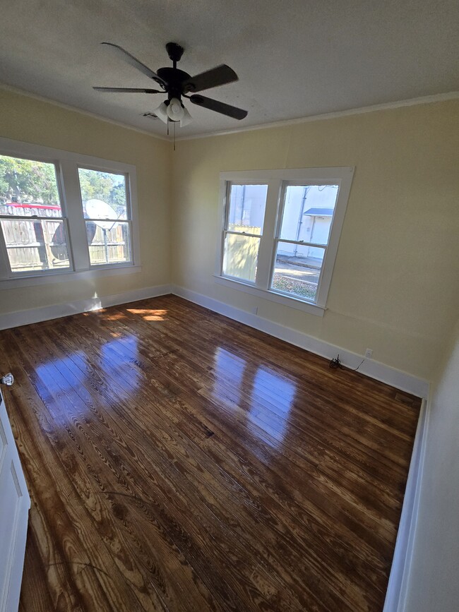 Foto del edificio - 116 Albert St