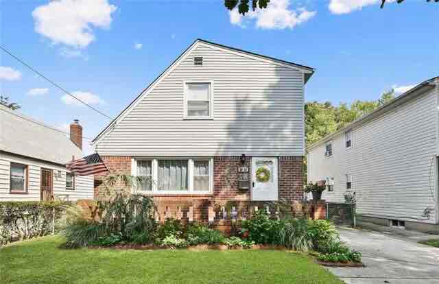 Primary Photo - 80-59 268th St