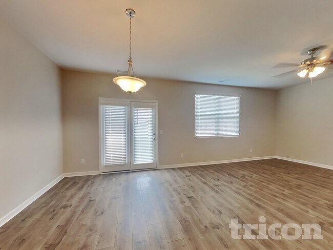 Foto del edificio - 6941 Sunny Parks Dr