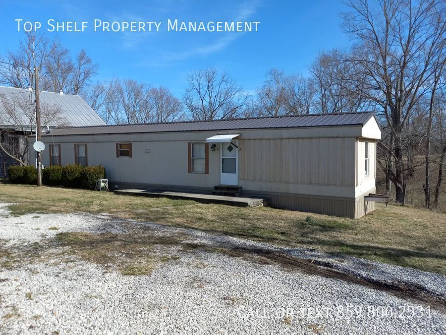 Primary Photo - 2 Bedroom In Mount Sterling!