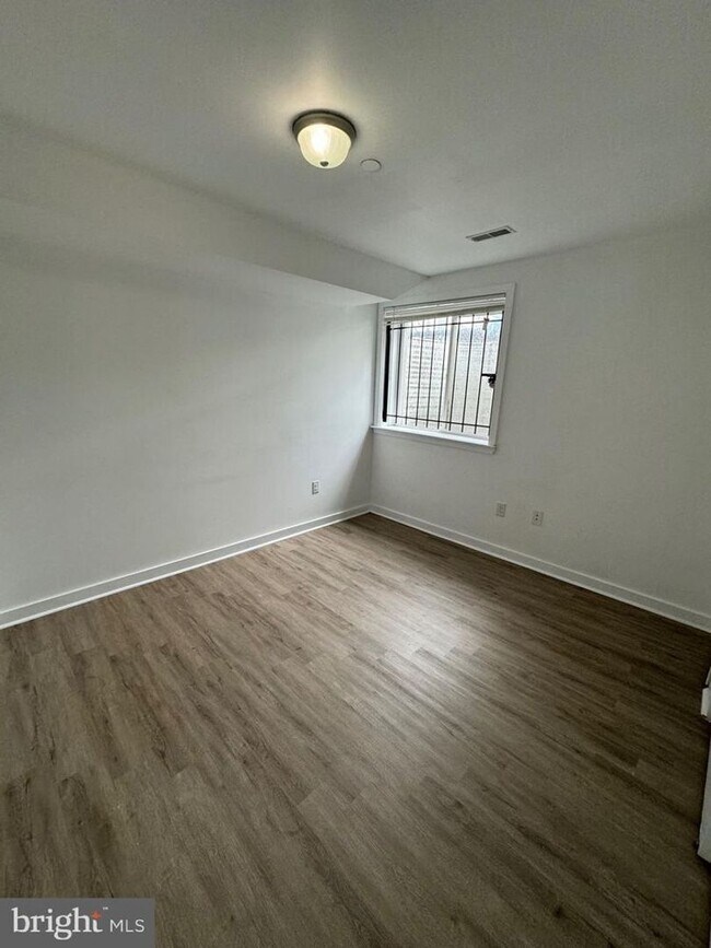 Foto del edificio - 1515 W Seybert St