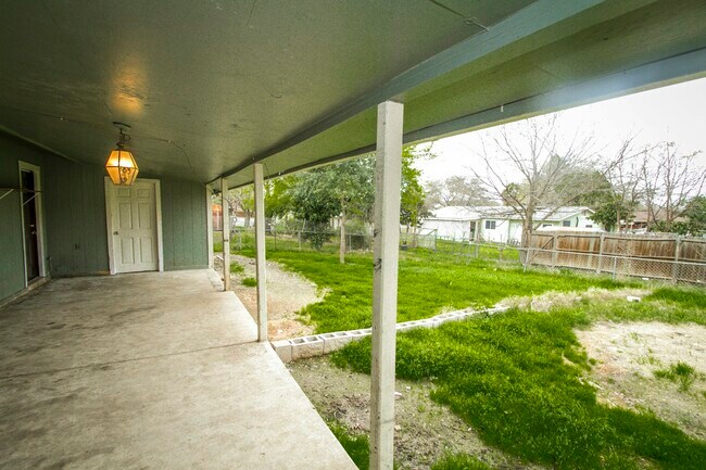 Foto del edificio - 511 Jamaica Dr