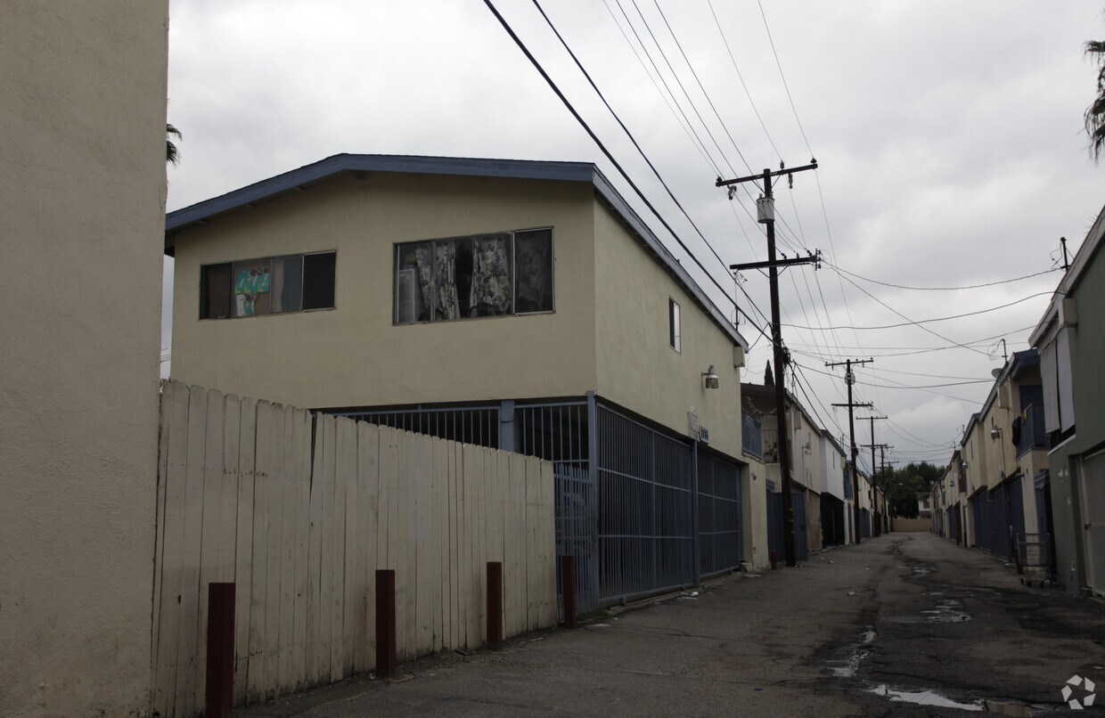 Building Photo - Parkside Apartment Homes