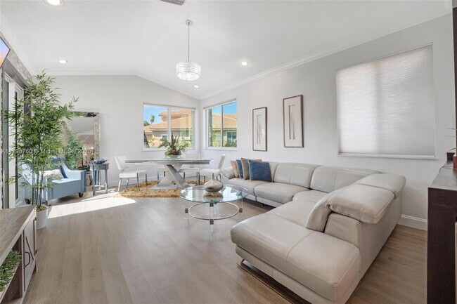 Foto del edificio - 15847 SW 12th St