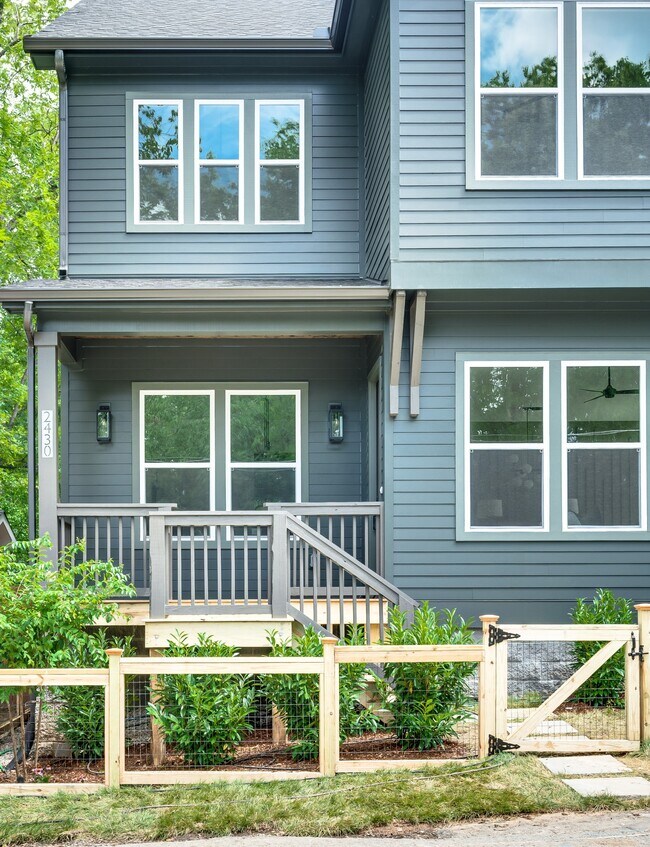 Building Photo - 2430 Little Ave