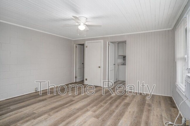 Foto del edificio - 1502 Coleman St SE