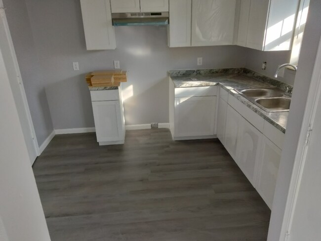 Foto del edificio - 920 Countryside Ln