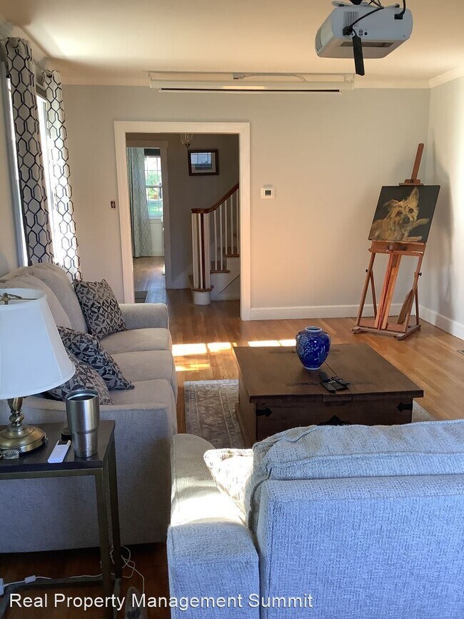 Foto del edificio - 4 br, 3 bath House - 27 Woodland Drive