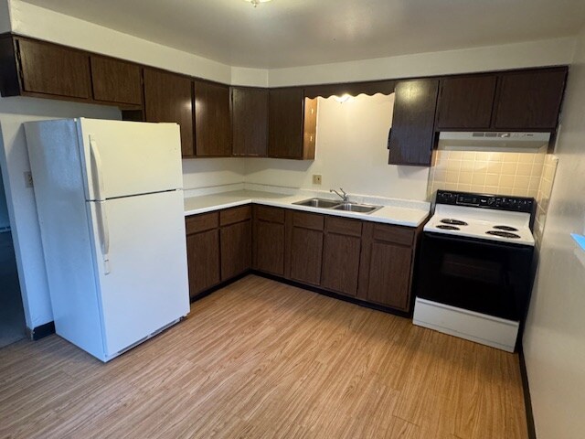 Foto principal - 12100 Countyline Rd