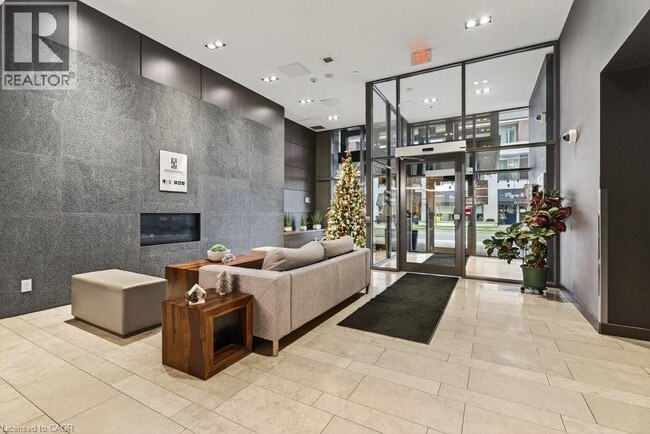 Building Photo - 313-1940 Ironstone Dr