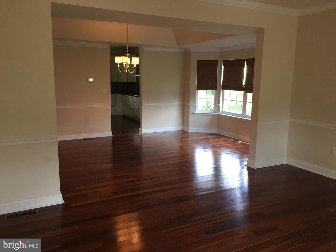 328 Elmwood Ln, Telford, PA 18969 House Rental in Telford, PA