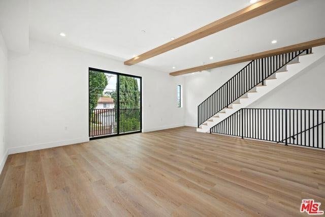 Foto del edificio - 5545 1/2 Calhoun Avenue, Los Angeles, CA 9...