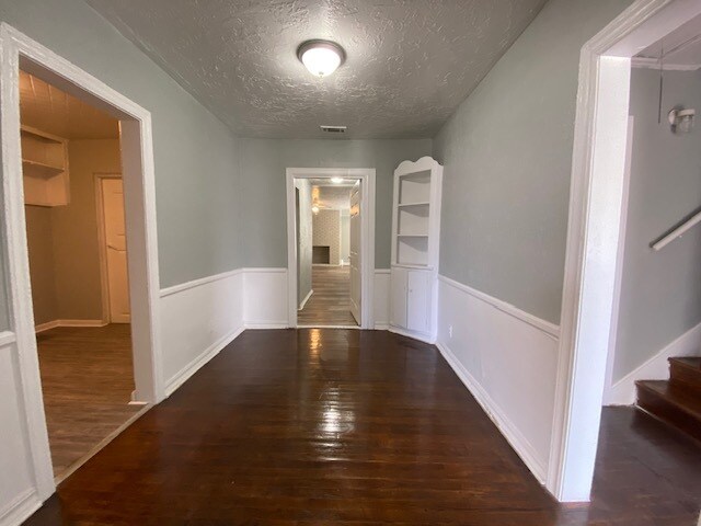Foto del edificio - 1121 SW 24th St