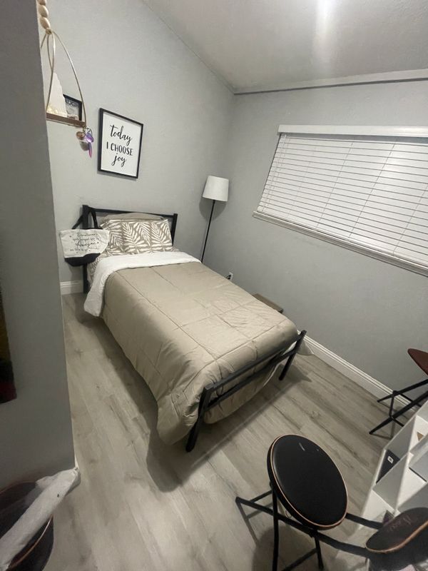 Foto principal - 2310 Mc Ginley Ave
