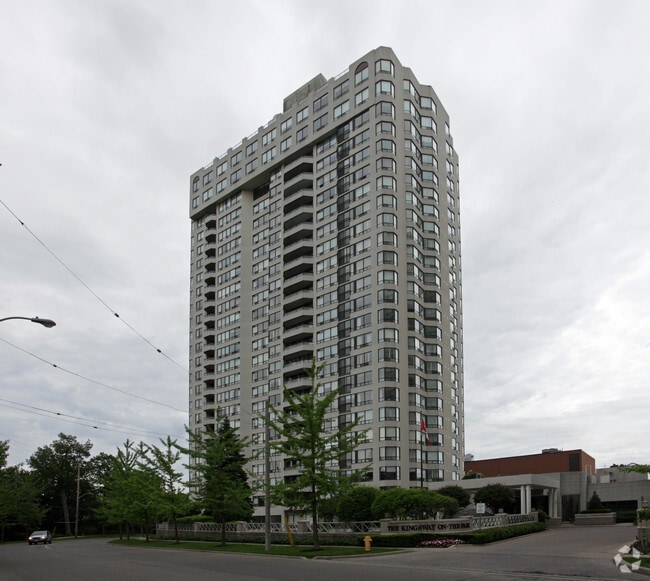 The Kingsway on the Park