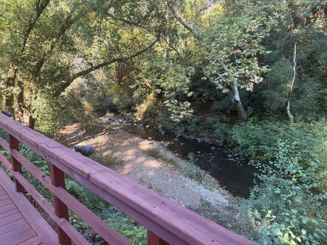 Foto del edificio - 13206 Middleton Ave