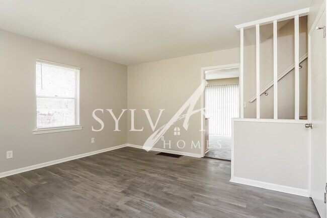 Foto del edificio - Live the good life in this 3 BR, 2 BA home